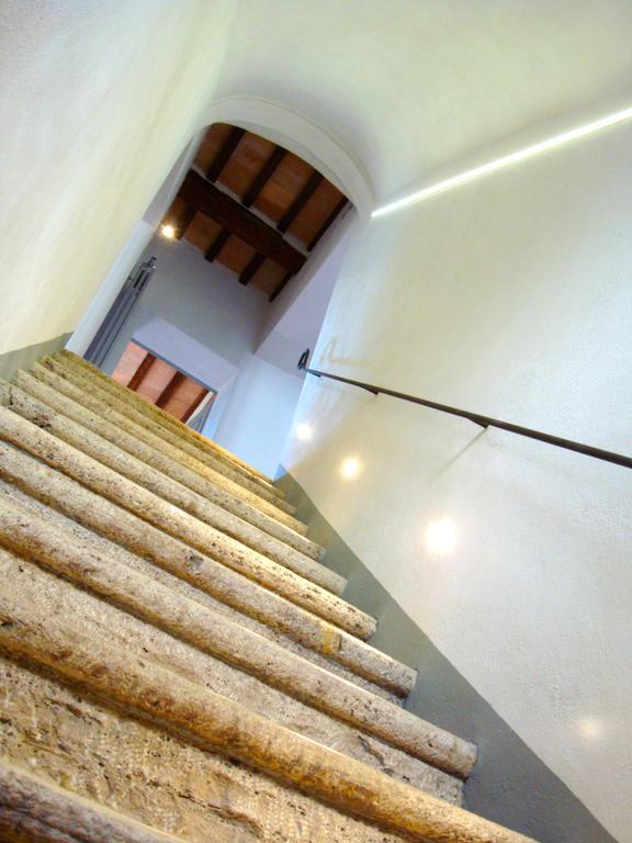 Le Antiche Mura Semproniano Luaran gambar